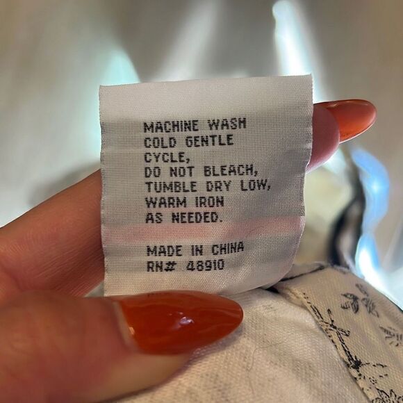 Bloom Craft Home Cotton 4 Piece Floral Curtain Panel Black White Size 41"x75" - Picture 10 of 10